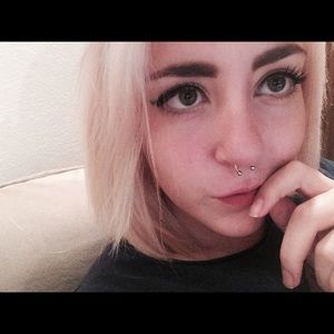 Meet your Posher, Haris