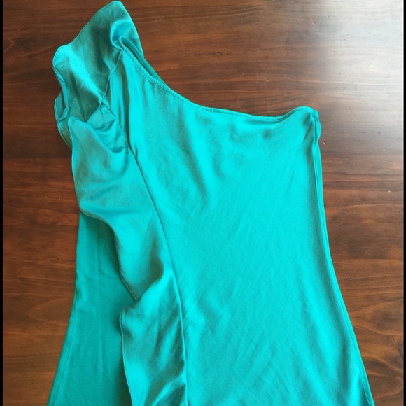 The Limited Tops - Limited SZ XS Emerald green one-shoulder dress top