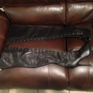 High heel knee boots