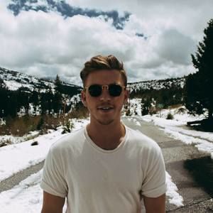 Meet your Posher, Jonathan