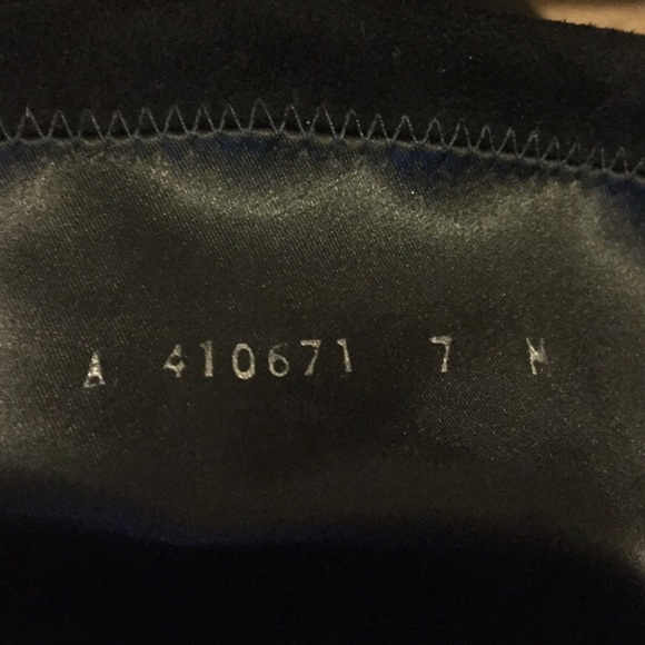 Stuart Weitzman lowland boots SOLD - Picture 2 of 4