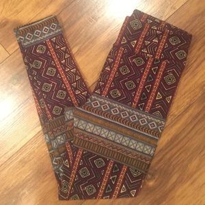 OS Hard to find LuLaRoe Leggings