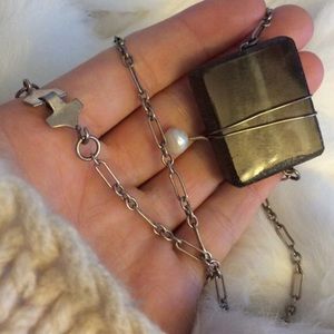 Vintage Jewelry - REAL SILVER Crystal Stone & Pearl Necklace Vintage Jewelry - REAL SILVER Crystal Stone & Pearl Necklace