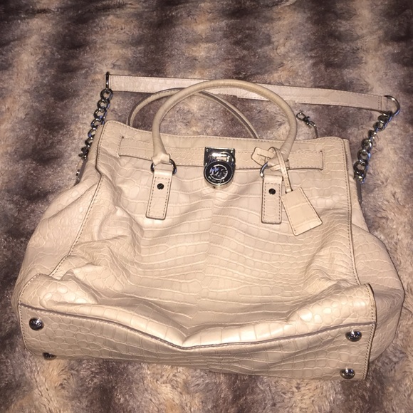 Michael kors handbag - Picture 1 of 3