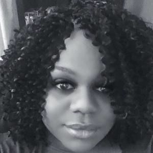 Meet your Posher, Taia