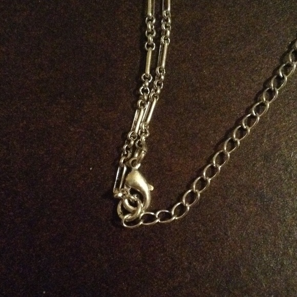 NWOT 15 + 3" Turquoise and Silver Pendant Necklace - Picture 3 of 3