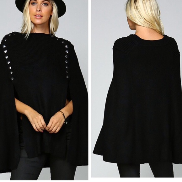 •stud accent tunic• - Picture 2 of 2