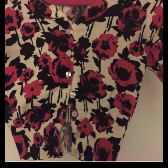 Special edition forever 21 Cardigan - Picture 2 of 5