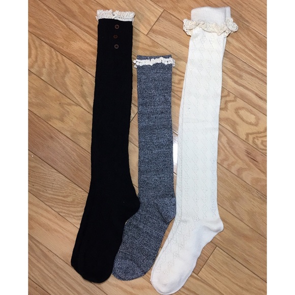 Laced Knee High Socks - Picture 3 of 4