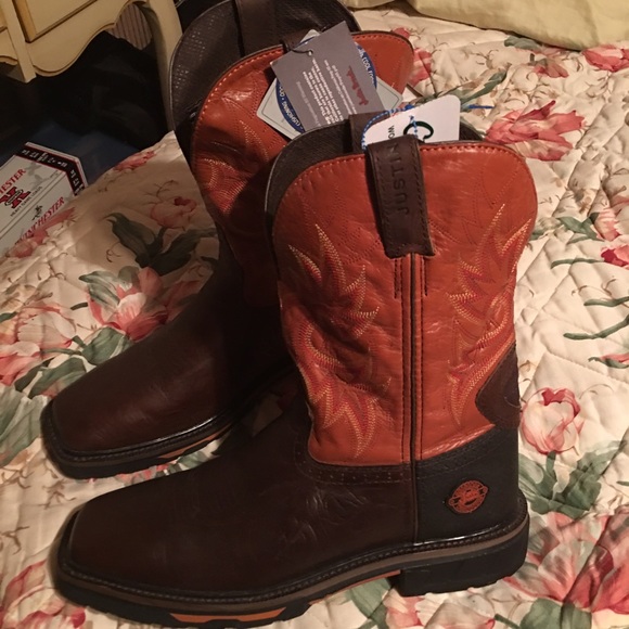 Brand new pair of Justin Work Boots