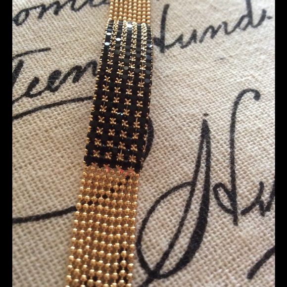 NWT Crystal Bracelet - Picture 2 of 3