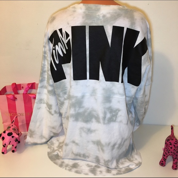 🚫SOLD🚫NEW PINK VS TIE DYE LOGO SWEATSHIRT - Picture 3 of 4