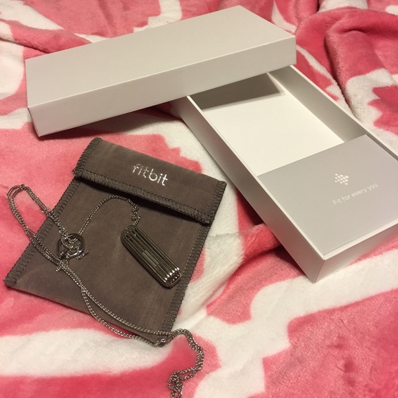 Fitbit flex 2 silver necklace