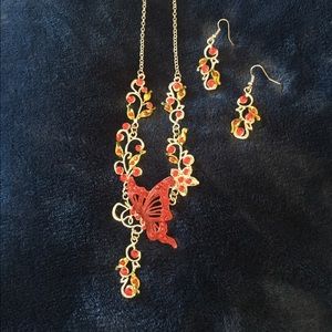 ❤️Red and Gold Necklace and earrings