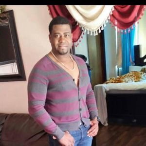 Meet your Posher, Henry