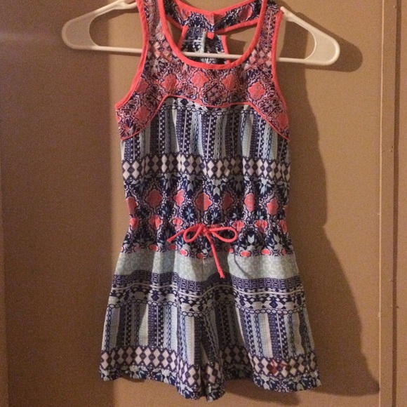 Colorful Pattern Romper - Picture 2 of 4