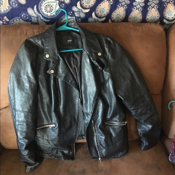 MOSSIMO FAUX LEATHER JACKET