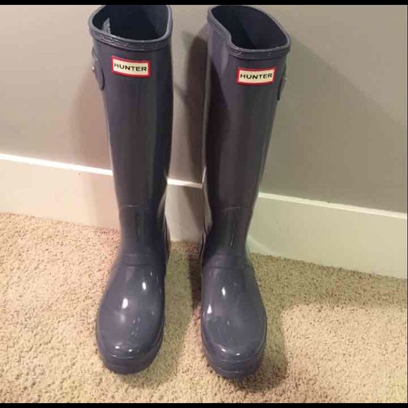 Talk shinny grey Hunter boots size 11