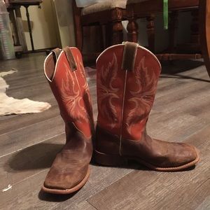 Little Cowboy boots by Justin