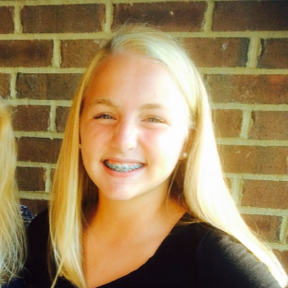 Meet your Posher, Lisa - Picture 1 of 1