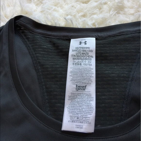 NWT [Under Armour] UA Running HeatGear Shirt - XS - Picture 2 of 3