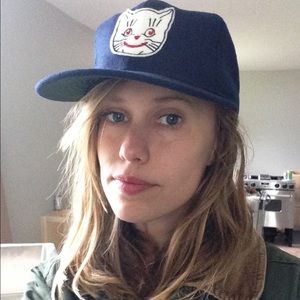 Meet your Posher, Mariel