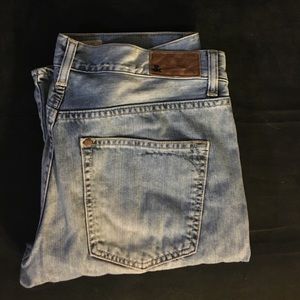 H&M boyfriend fit blue jeans, size 28