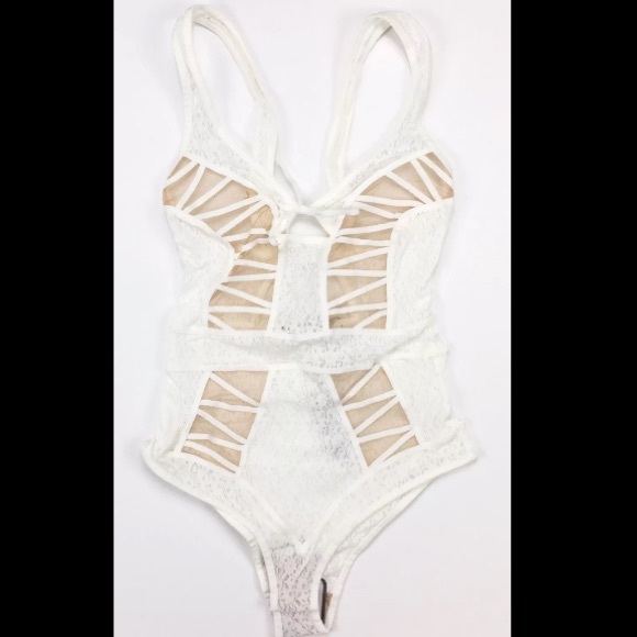 NWT Medium For Love and Lemons Bodysuit - Picture 2 of 4