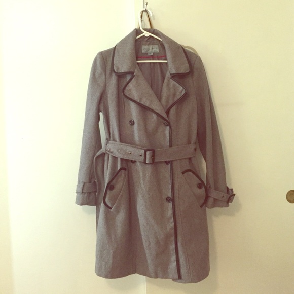 Jaclyn Smith Winter peacoat