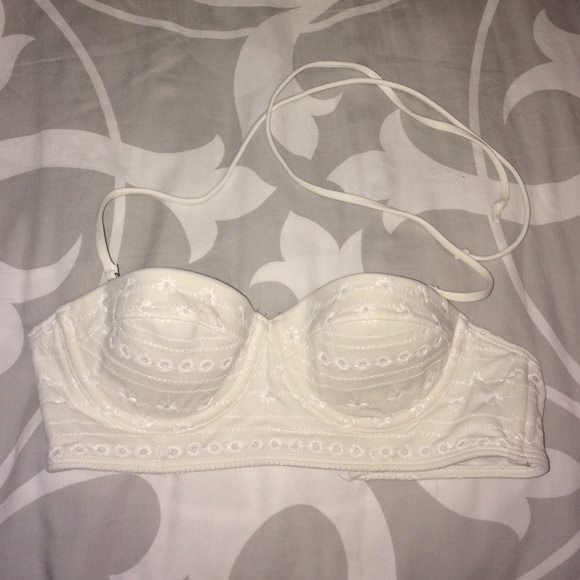 Abercrombie & Fitch bikini top