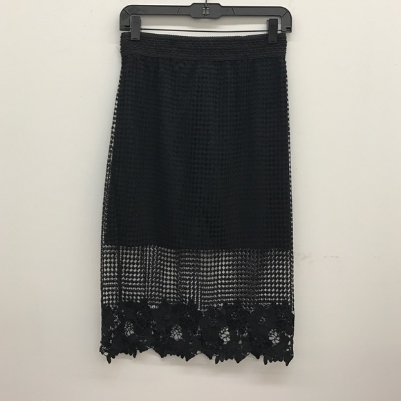 Forever 21 Crochet Top & Skirt Set - Picture 4 of 4