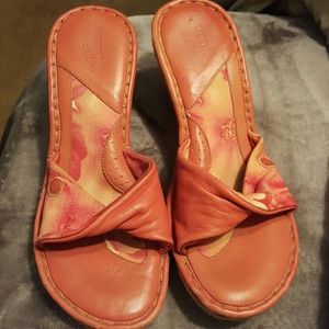 Born Salmon pink espadrille wedges