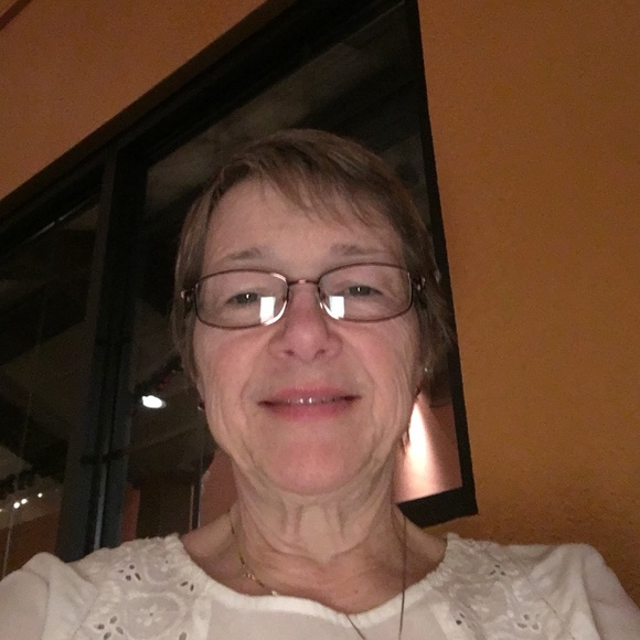 Meet your Posher, Joyce - Picture 1 of 1