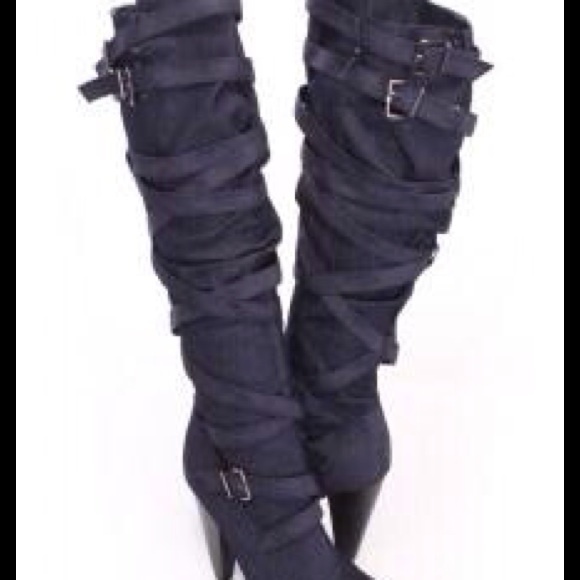 Ladies New Denim Boots (peeling from storage)