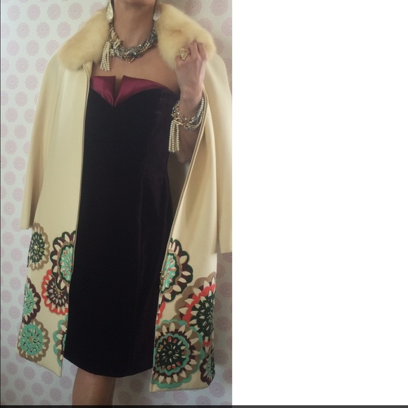 Authentic Escada coat w/ real fur collar