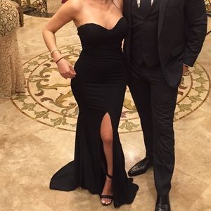 Black strapless dress