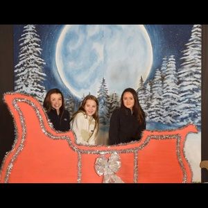 Meet your Posher, Lola