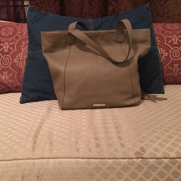 NWT! Taupe Authentic Vince Camuto bag