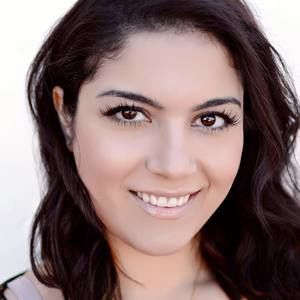 Meet your Posher, Shirin