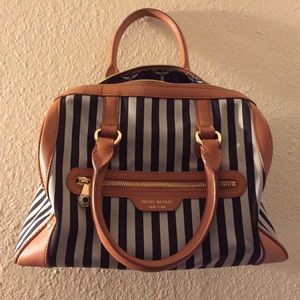 Authentic Henri Bendel Purse!
