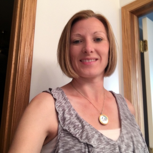 Meet your Posher, Mandy