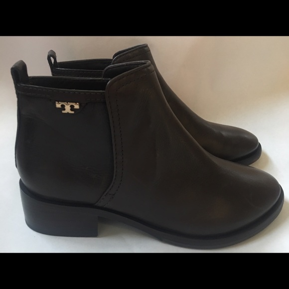 Tory Burch brown leather ankle boot 6.5 New!