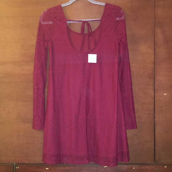 NWT🏷Encased in Lace Beet Red Altar'd State Dress - Picture 3 of 4
