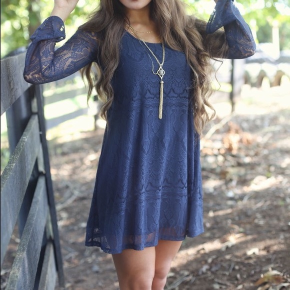 NWT🏷Encased in Lace Beet Red Altar'd State Dress - Picture 4 of 4