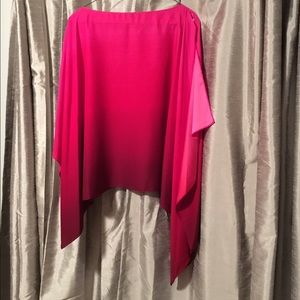 Vince Camuto magenta ombré poncho