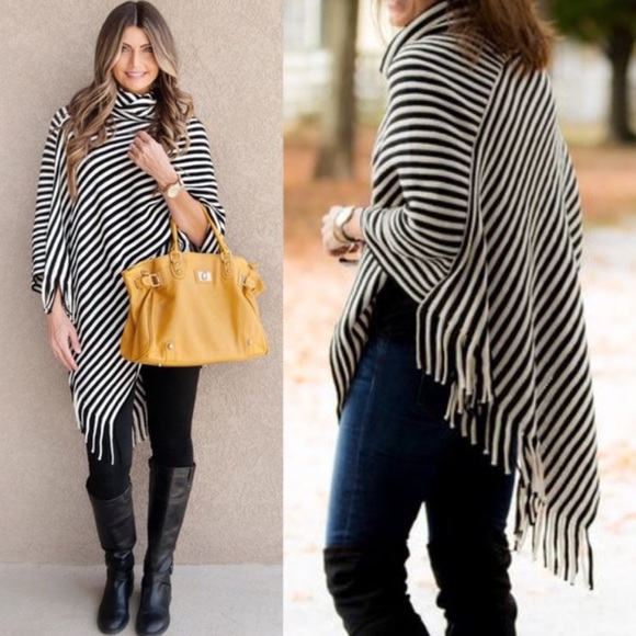🆕EMMALEE cowl neck poncho - BLACK/WHITE - Picture 2 of 4