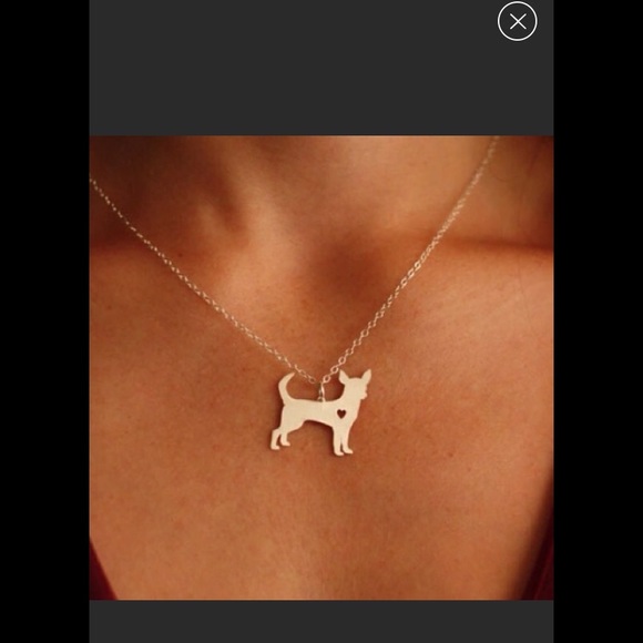 WILA Jewelry - 🎉HP 12/9🎉 Silver Chihuahua heart dog necklace