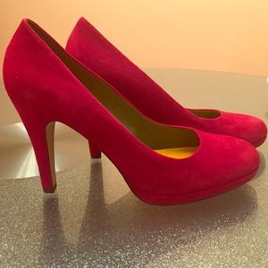 FRANCO SARTO RED SUEDE PUMPS SIZE 9