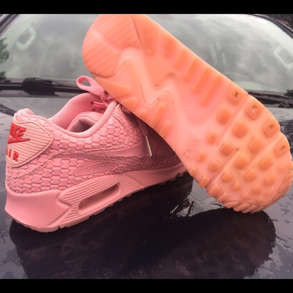 Nike Air Max 90's DMB 'Shanghai' City Pack - Picture 4 of 4