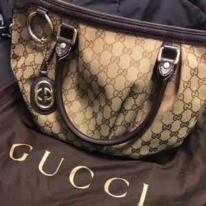 Gucci Sukey Top Handle Purse